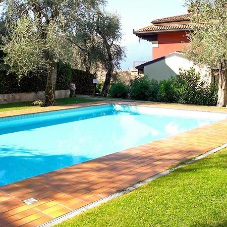 Giuly Beth'S House Apartment Brenzone sul Garda Luaran gambar